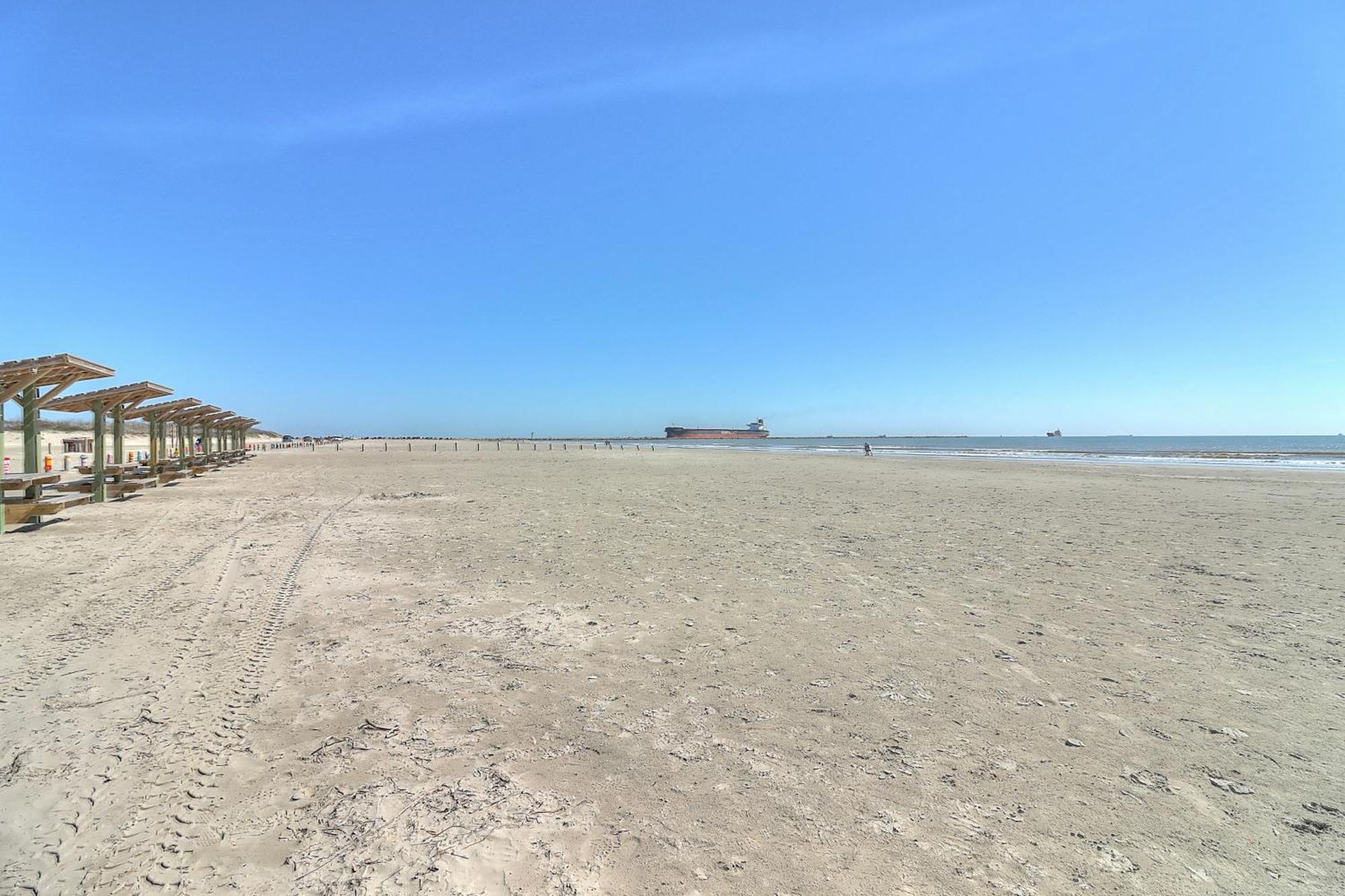 Sand & Surf Sea Mist Condos Port Aransas Room photo